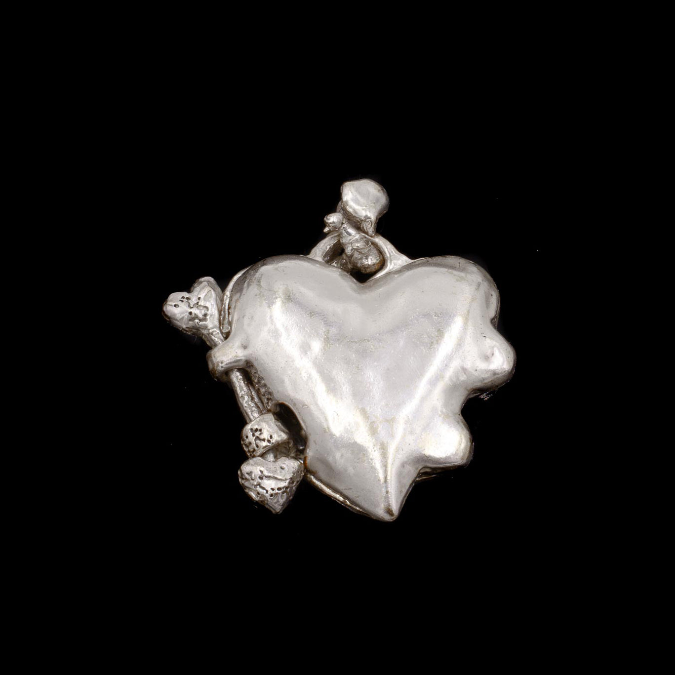 Naked Heart Locket: ideal for bespoke engraving