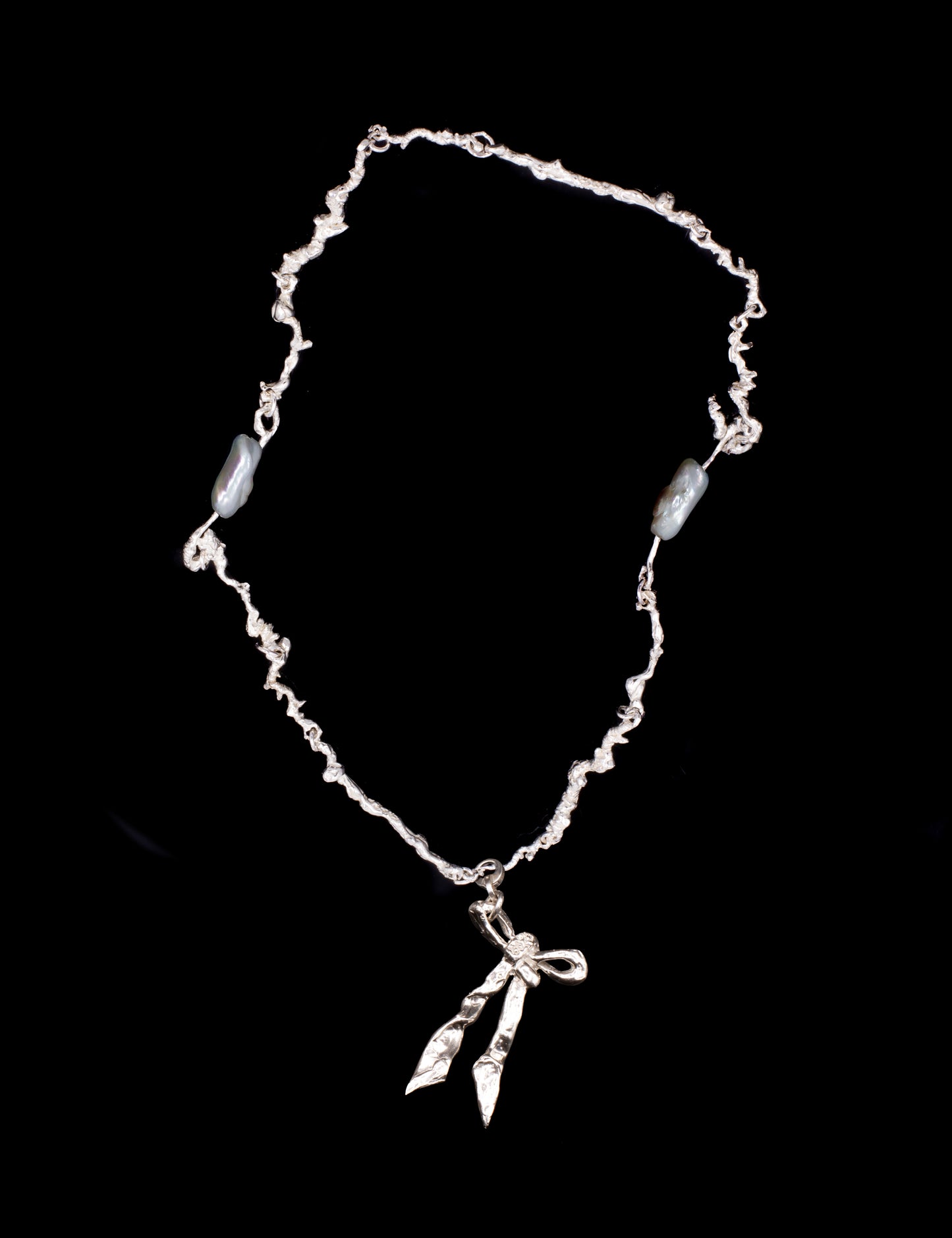 Ribbon’d Metal Pendant on The Standard Curdled Chain