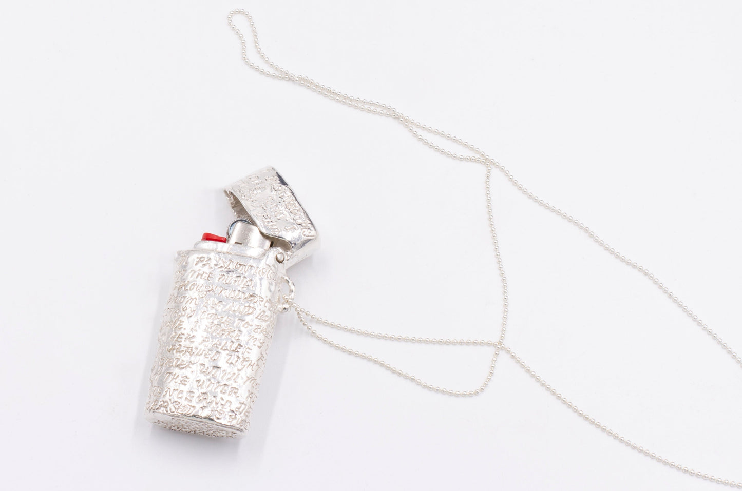 Latch’d Lighter Case With Chain