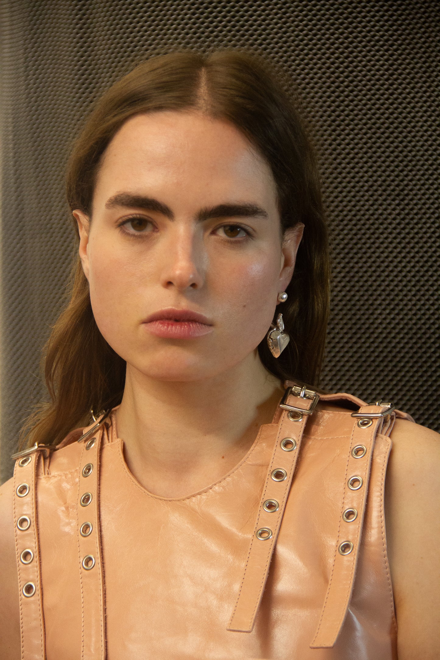 Curdled Screw Earring With Small Locket