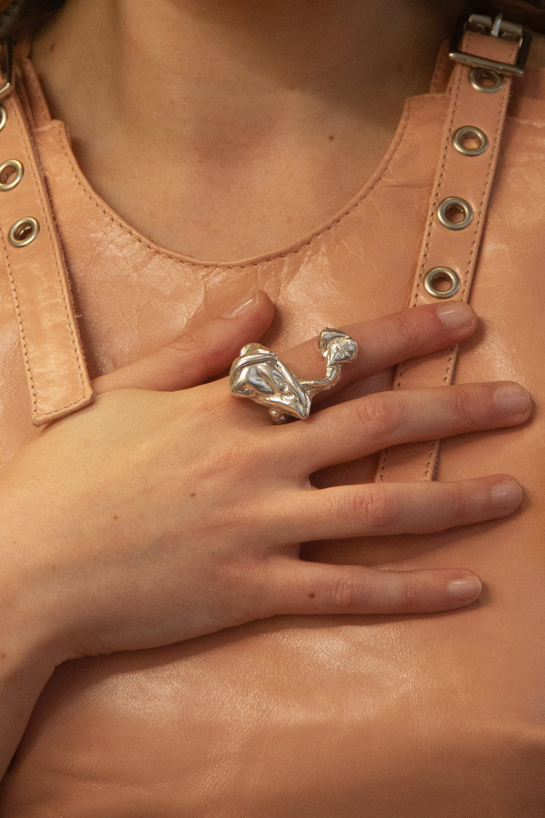 Curdled Swan Ring