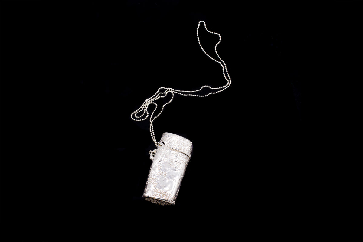 Latch’d Lighter Case With Chain