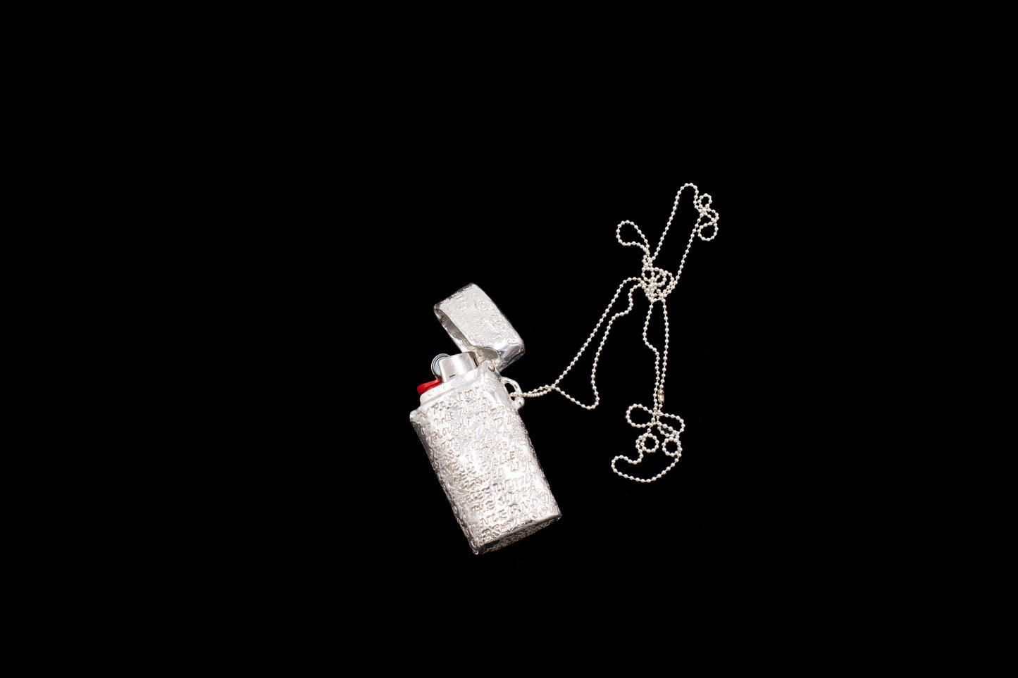Latch’d Lighter Case With Chain