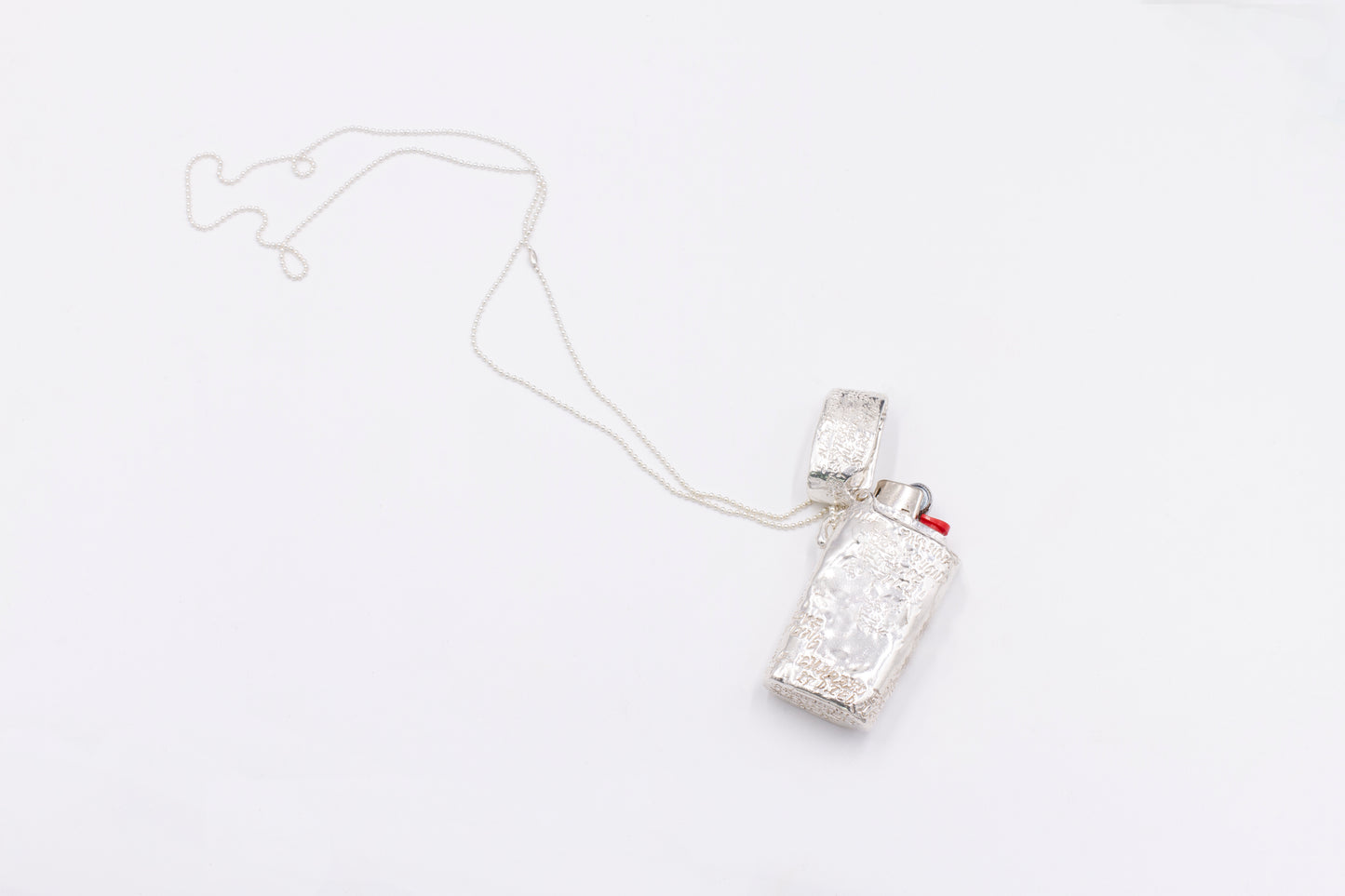 Latch’d Lighter Case With Chain