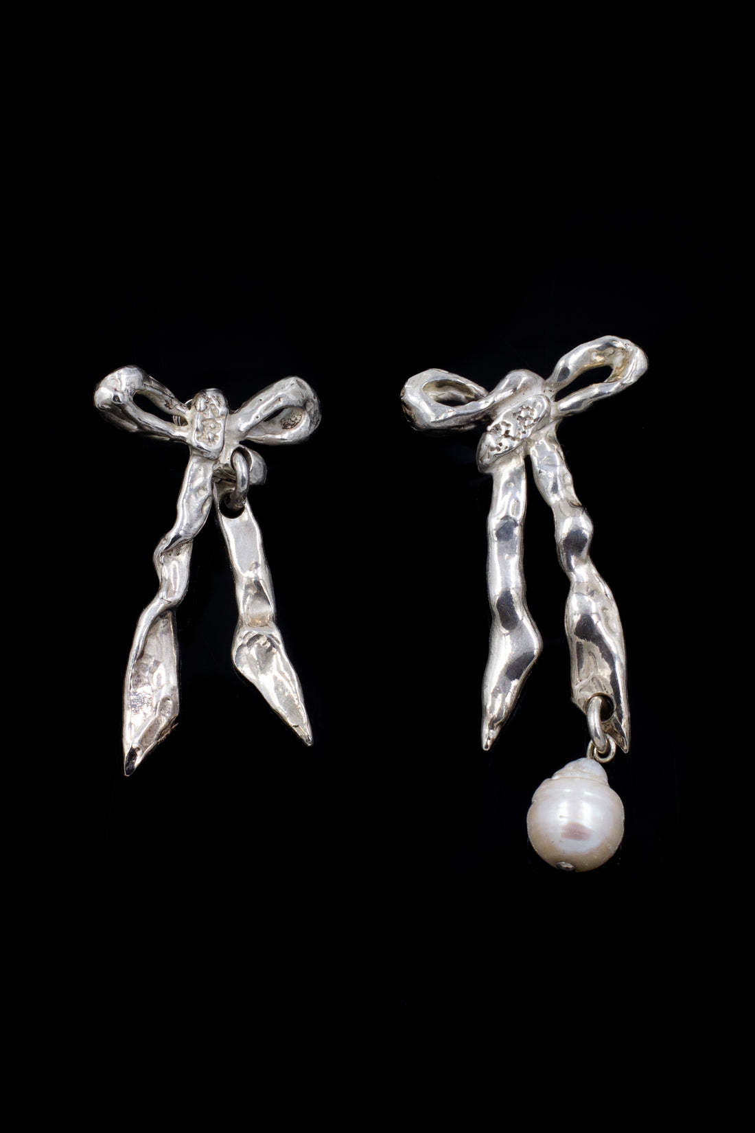 Ribbon’d Metal Earrings