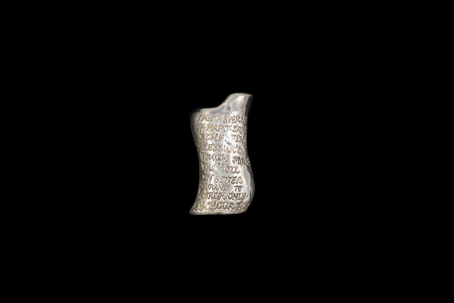 The Reverie Curv’d Lighter Case